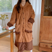 卡皮巴拉睡衣女珊瑚绒，秋冬款豚门熊加厚(熊，加厚)长款睡袍连体家居服两件套