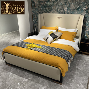 高端意(高端意)式轻奢真皮软床定制家具后现代，主卧别墅高档1.8米双人婚床