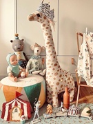 Ins北欧创意可爱长颈鹿公仔毛绒玩具抱枕玩偶睡觉抱枕可站立