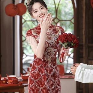 中式旗袍改良敬酒服新娘高级感公主，酒红色订婚艺考结婚礼服女