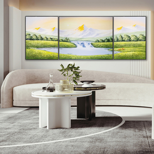 春天手绘油画客厅三联风景装饰画沙发，背景墙背靠金山挂画