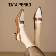 tataperko联名女鞋英伦风金属，扣拼色尖头包头凉鞋法式后空单鞋女
