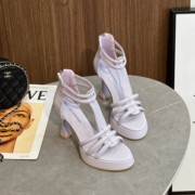 仙女风紫色高跟凉鞋2024夏网红性感防水台T字扣带细跟时装鞋