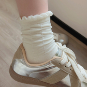 白色复古褶皱袜子女中筒袜，纯棉夏季薄款jk少女可爱松口月子堆堆袜