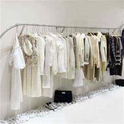 服装店壁挂展示架北欧风女装，店陈列架异型，墙上货架银色创意个性.0