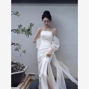 新中式晨袍新娘结婚敬酒服订婚礼服高端轻奢小众法式抹胸连衣裙女