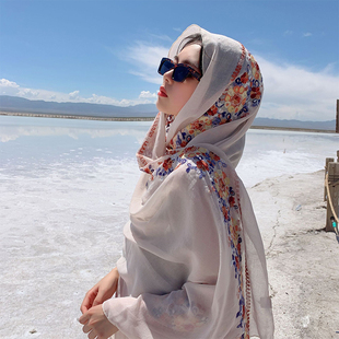 民族风夏季防晒披肩女外搭沙漠旅游穿搭海边沙滩丝巾薄款棉麻围巾