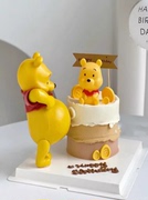 网红简约烘焙蛋糕装饰卡通可爱大肚维尼熊摆件儿童生日小熊蜡烛插