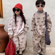 童套装2023秋男女童韩版长袖长裤卫衣套装儿童圆领套头满印两件套