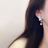日韩蓝色水晶蝴蝶耳钉，女纯银小众，设计感耳环2024精致耳饰