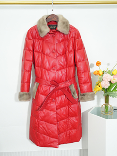 2024冬季新年真毛领羽绒服女士系带收腰加厚鹅绒外套红色真皮大衣