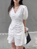 韩国chic夏季法式气质V领刺绣花朵抽褶绑带收腰显瘦荷叶边连衣裙