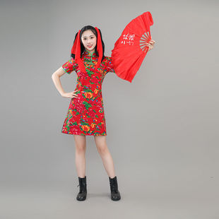 中国风改良演出旗袍长短款，复古东北大，花布修身走秀高考旗袍
