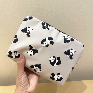 熊猫系列可爱卡通零钱包耳机包挂钩装饰小包防水迷你包