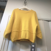 黄色七分袖针织毛衣