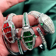2023镶钻蛇形女士手表，手镯表个性女表手环，开口翻盖腕表石英表