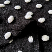 针织羊毛布料秋冬季黑色底白色立体球球提花毛料西装外套服装面料