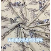 薄款米黄色 蓝色小鸟羽毛图案印花面料 夏季连衣裙 上衣布料