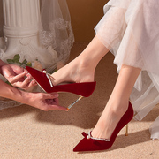 红色中式秀禾服结婚鞋，子女2023年新娘高跟鞋不累脚小众高级感