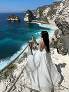 巴厘岛旅行拍照沙滩裙，仙女海边度假白色飘逸大裙摆露背挂脖连衣裙