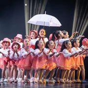 小荷风采再见幼儿园儿童舞蹈，表演服粉红色，公主裙合唱服中国风女款