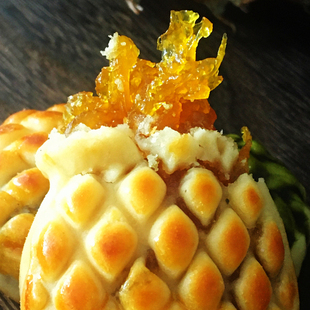 台湾小吃土凤梨酥饼手工菠萝饼手信礼盒广东特产糕点网红水果月饼