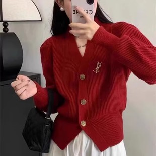 韩系设计感V领针织开衫女2023春秋红色收腰泡泡袖显瘦毛衣潮