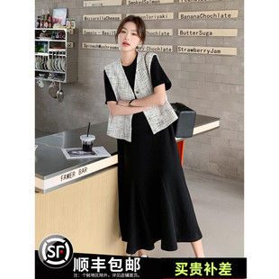 韩版黑色连衣裙套装，女2024夏季小香风马甲中长款t恤裙两件套