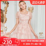 艾丽丝蕾丝拼接公主裙短裙，2023夏季方(夏季方)领短袖荷叶边粉色连衣裙