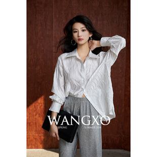 wangxo丨丝光缎面质感丨立体水波纹压皱肌理宽松翻领长袖双色衬衫
