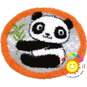 段段绣 毛线绣 地毯绣 绒绣 钩针绣 手工坐垫 熊猫吃竹子白色底纹