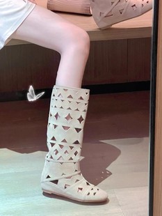 小众设计2024年春夏长筒靴波西米亚风格镂空圆头平底高筒靴女