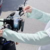 骑行防晒袖套夏季薄款冰丝户外运动防紫外线开车起手冰袖电动车