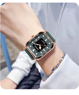 时尚方形硅胶大表盘，手表抖音快手，同款高颜值女士石英手表潮流