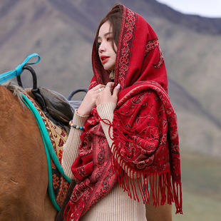 2023民族风红色披肩，外搭女旅游拍照围巾旅行穿搭外套斗篷披风