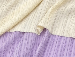垂感弹力泡泡 米色、浅紫色涤棉竖纹肌理格子布料 衬衫连衣裙面料