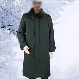 冬季绿色中长款纯色寒区带，毛领棉大衣，纯色拉链棉衣