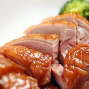 新鲜南京盐水鸭清真特产板鸭，酱鸭廋肉型酱，鸭子酱板鸭真空鸭肉熟食