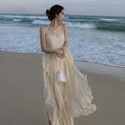 超仙荷叶边吊带度假裙海南三亚海边沙滩连衣裙V领高腰温柔仙女裙
