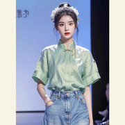 夏季新中式国风亚麻短袖，衬衫女装薄荷，曼波风绿色棉麻小衫上衣