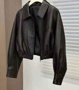 高档欧货绵羊皮2024春季小众，设计感黑色方领皮夹克，真皮短外套