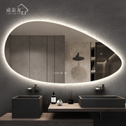 卫生间创意智能镜壁挂不规则LED浴室镜带灯梳妆台化妆镜子装饰镜