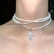 原创设计复古宫廷y2k天然晶石十字架，玻璃珠缠绕多层叠，戴项链(戴项链)手链
