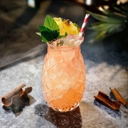 酒吧网红菠萝鸡尾酒杯，创意浮雕鸡尾酒杯果汁，杯玻璃杯调酒玻璃杯