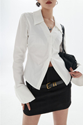白色喇叭袖衬衫女2023春季小众，设计辣妹修身显瘦收腰v领上衣