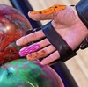 SH保龄球用品韩国HOOK品牌打保龄球专用指背贴手胶硅胶胶带
