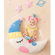 正版儿童摄影服装小猪月亮船可爱百天宝宝拍照造型工作室毛线编织