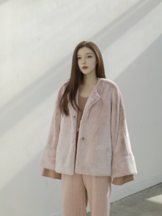 MURBLANC 经典系列 粉白色日本进口环保仿兔毛皮草大衣短外套