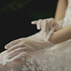 缎面复古手套网纱短款蕾丝，结婚秀禾婚纱新娘珍珠，手套婚礼olita红