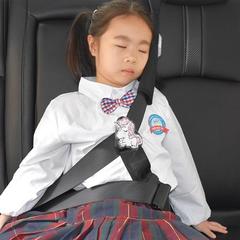 儿童带固定器车用儿童防护带调节器汽车带夹套防止勒脖子